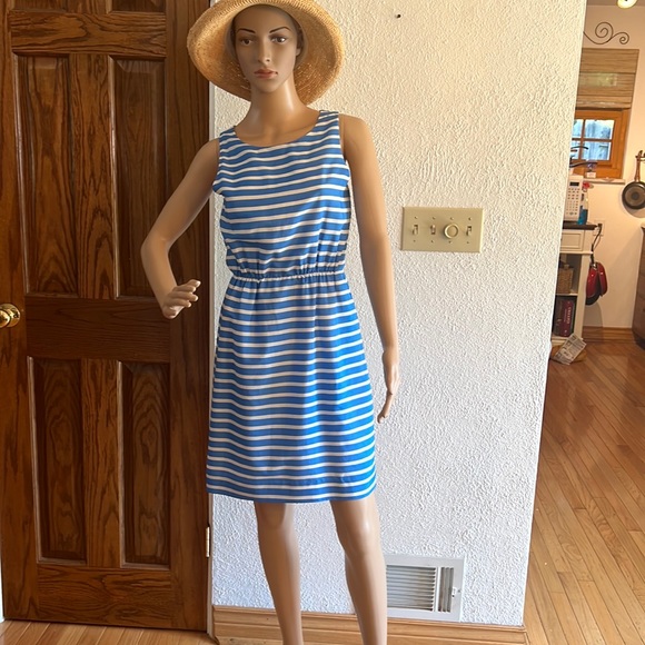 J. Crew Dresses & Skirts - Cute summer dress